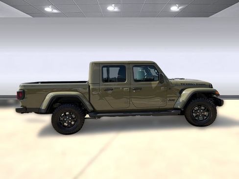 New 2026 Jeep Gladiator Sport AWD/4WD image 8