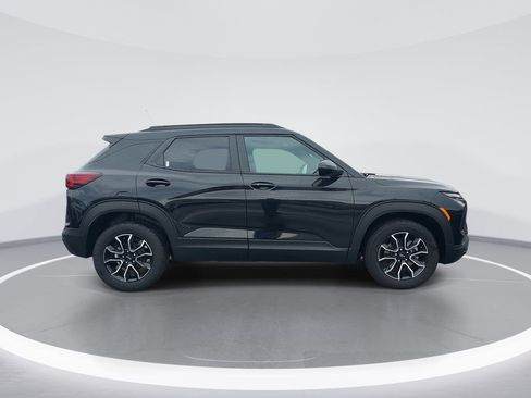 New 2026 Chevrolet TrailBlazer ACTIV FWD image 9