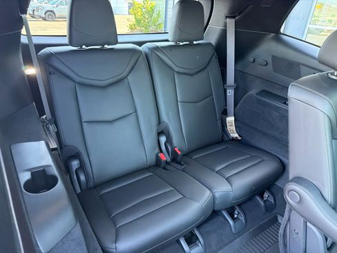 Used 2024 Cadillac XT6 Sport w/ LPO, ONYX Package AWD/4WD image 32