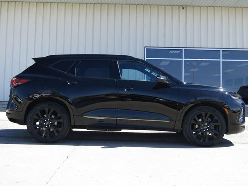 Used 2021 Chevrolet Blazer RS w/ Enhanced Convenience Package image 2