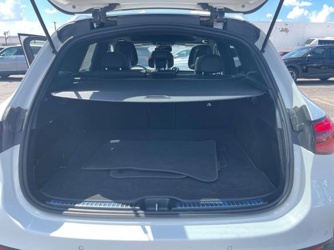 Used 2024 Mercedes-Benz GLC 300 image 31