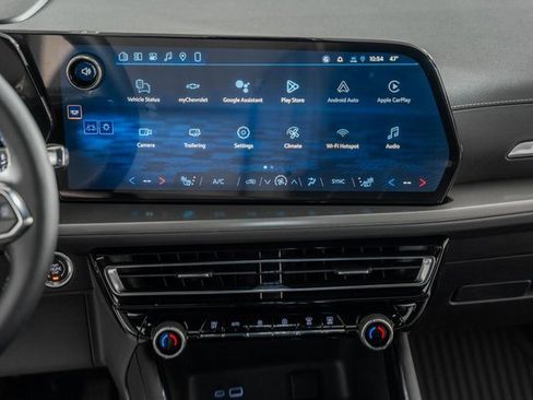 New 2026 Chevrolet Traverse LT w/ LPO, Floor Liner Package image 21