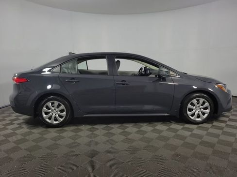 Used 2025 Toyota Corolla LE FWD image 8