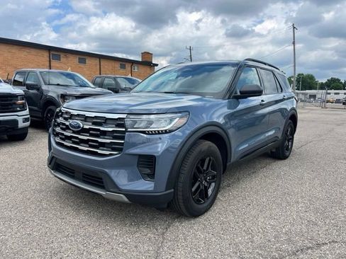 Used 2026 Ford Explorer Active AWD/4WD image 29