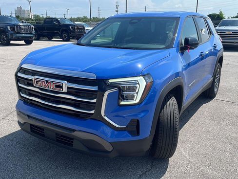 Used 2025 GMC Terrain Elevation FWD image 3