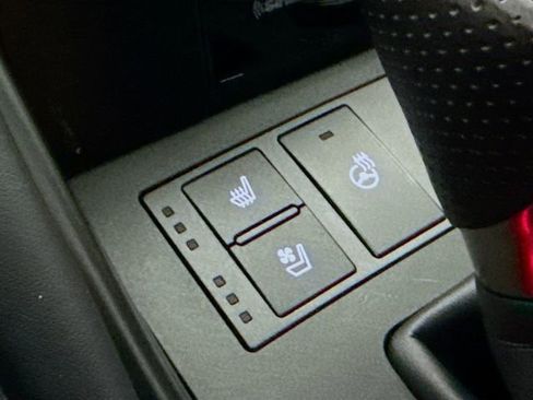 Used 2021 Lexus IS 350 F Sport image 22