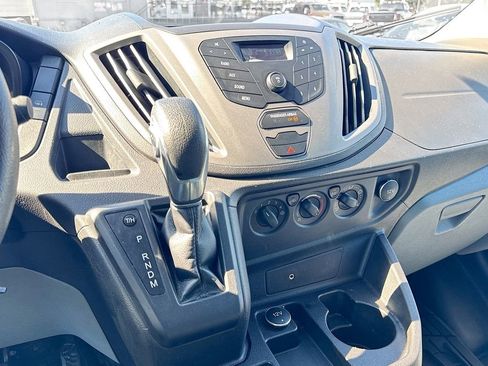 Used 2017 Ford Transit 250 148 Medium Roof RWD image 9