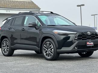 New 2026 Toyota Corolla Cross XLE video 2