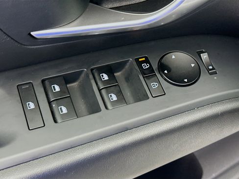 Used 2025 Hyundai Tucson SEL image 15