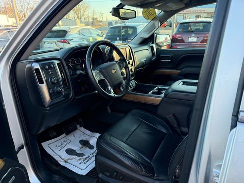 Used 2016 Chevrolet Silverado 1500 LTZ w/ LTZ Plus Package image 11