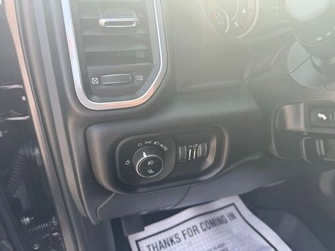 Used 2022 RAM 2500 Laramie AWD/4WD image 10