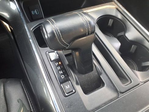 Certified 2022 Ford F150 XLT w/ Equipment Group 302A High image 27