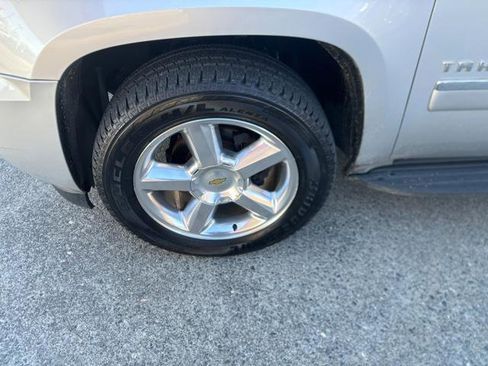 Used 2010 Chevrolet Tahoe LTZ image 23
