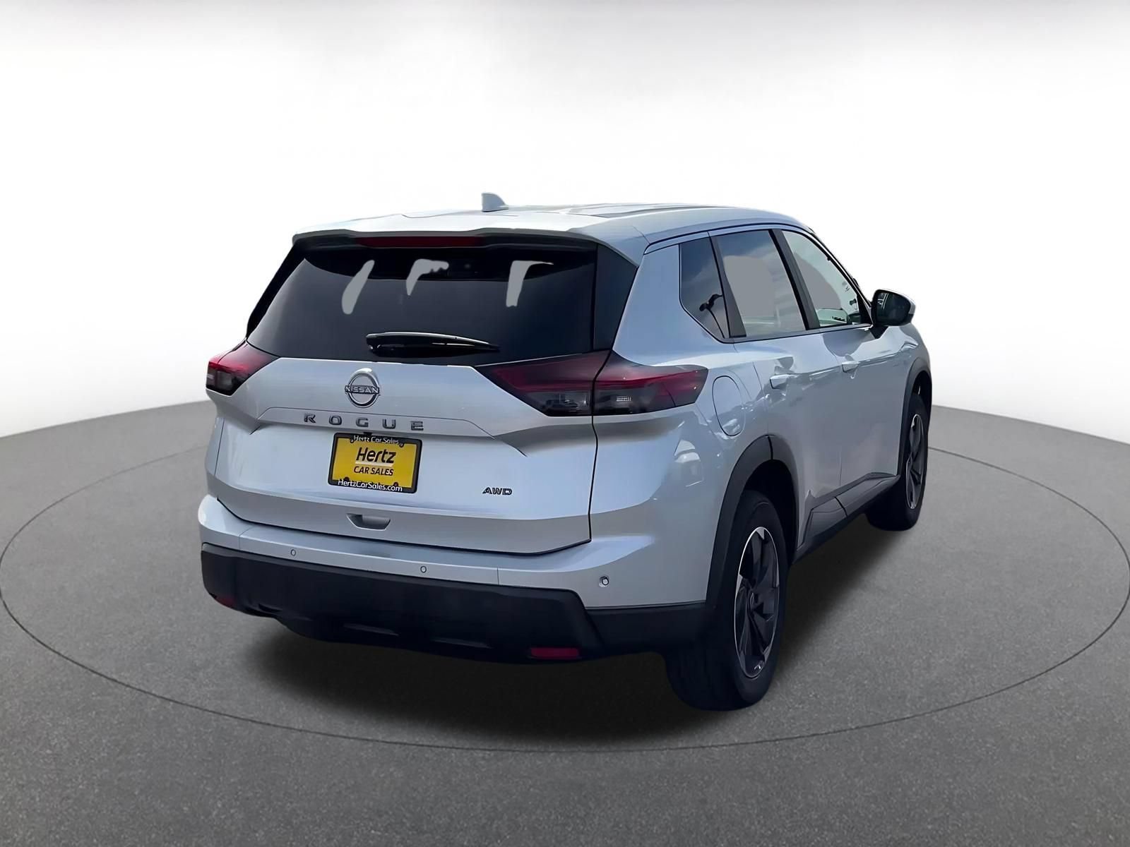Used 2025 Nissan Rogue SV AWD/4WD image 13