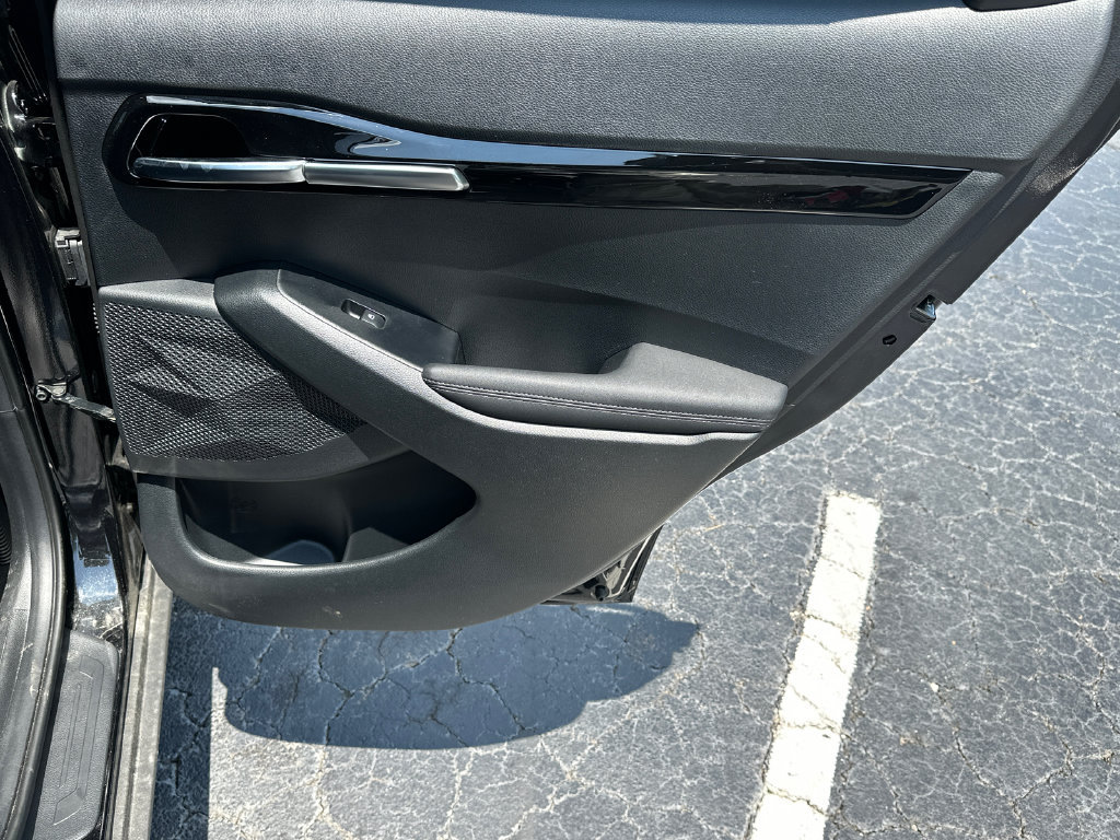 New 2026 Kia Seltos SX w/ SX Sunroof Package AWD/4WD image 16