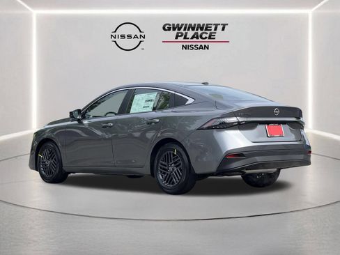 New 2026 Nissan Sentra SV FWD image 22