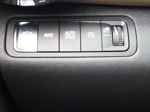 New 2026 Chevrolet Equinox ACTIV AWD/4WD image 34