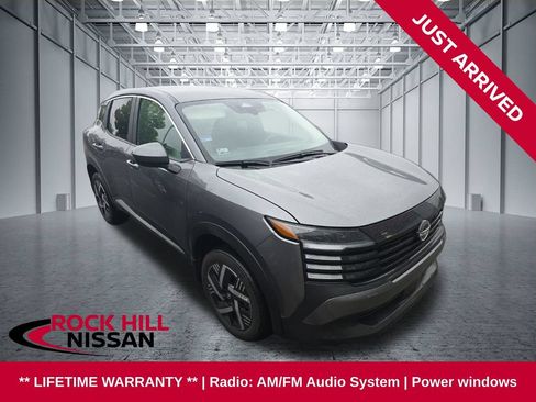 Certified 2025 Nissan Kicks SV FWD image 1