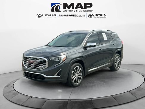Used 2019 GMC Terrain Denali w/ Advanced Safety Package FWD image 1