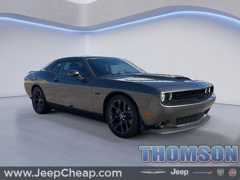 Used 2023 Dodge Challenger R/T w/ Blacktop Package image 1