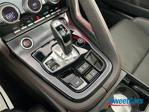 Used 2022 Jaguar F-TYPE R-Dynamic image 25