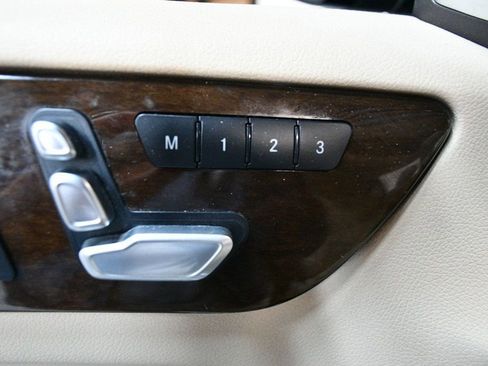 Used 2019 Mercedes-Benz GLE 400 4MATIC image 77