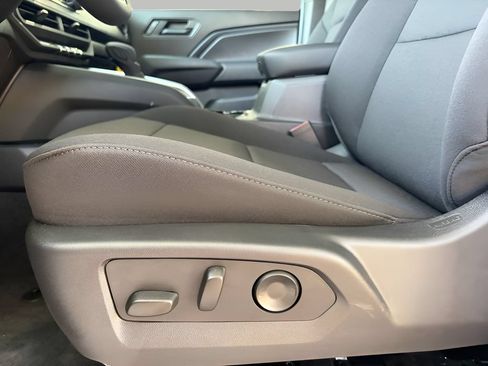 New 2026 Chevrolet Colorado W/T w/ WT Custom Package AWD/4WD image 14