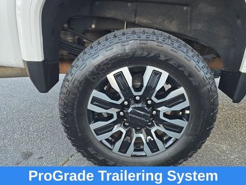 Used 2024 GMC Sierra 3500 Denali Ultimate image 30