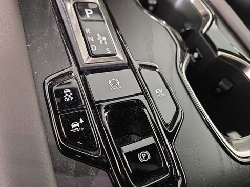 Used 2023 Lexus RX 350 w/ Cold Area Package image 30