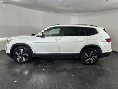 Used 2025 Volkswagen Atlas SEL image 8