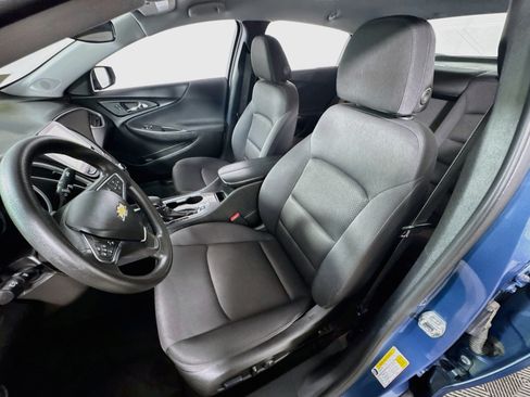 Used 2025 Chevrolet Malibu LT FWD image 14