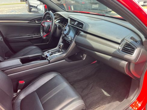Used 2018 Honda Civic Sport Touring image 13