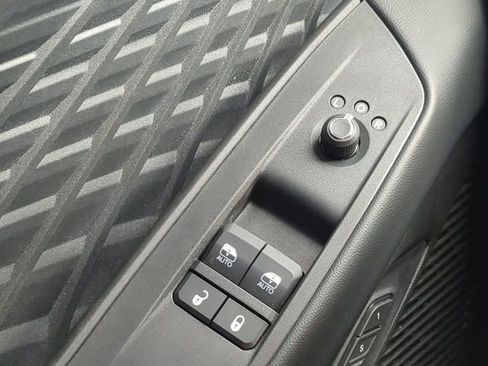 Used 2025 Dodge Charger R/T Scat Pack w/ Track Pack image 27