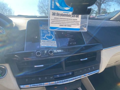 Used 2020 Cadillac CT4 Premium Luxury RWD image 9