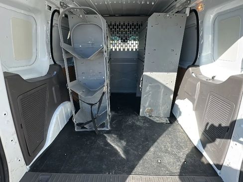 Used 2021 Ford Transit Connect XL image 5