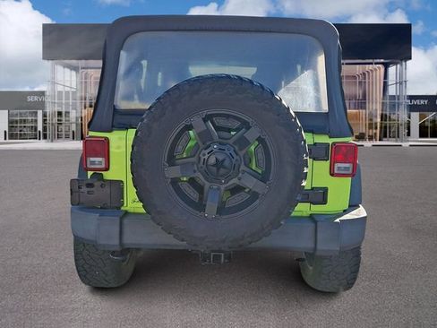 Used 2017 Jeep Wrangler Unlimited Sport w/ Max Tow Package AWD/4WD image 5