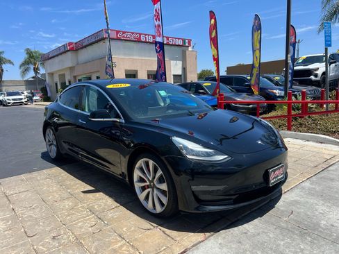 Used 2019 Tesla Model 3 Long Range AWD/4WD image 2