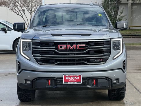 Used 2024 GMC Sierra 1500 AT4 w/ Technology Package image 6