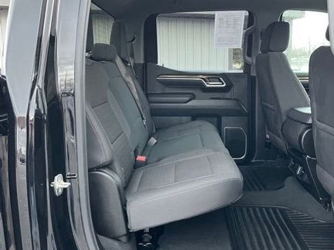 Used 2025 Chevrolet Silverado 1500 LT w/ Work Truck Package image 34