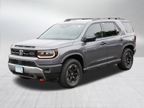 Certified 2026 Honda Passport TrailSport Elite image 3