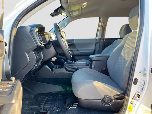 Used 2023 Toyota Tacoma SR image 19