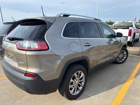 Used 2020 Jeep Cherokee Latitude Plus FWD image 8
