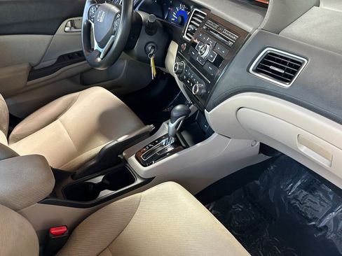 Used 2013 Honda Civic LX image 31