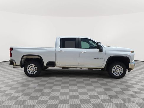Used 2021 Chevrolet Silverado 2500 LT w/ Fleet Comfort Package AWD/4WD image 8