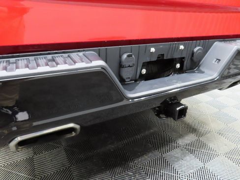 Used 2020 Chevrolet Silverado 1500 Custom Trail Boss image 34