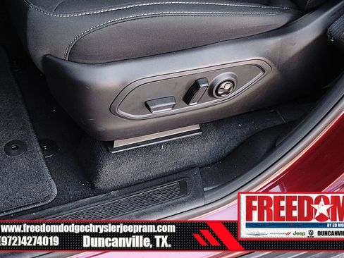 New 2025 Jeep Grand Cherokee L Laredo RWD image 37