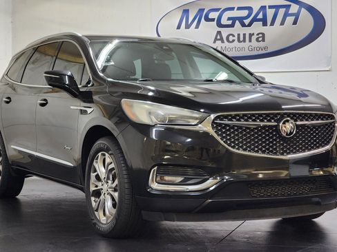 Used 2018 Buick Enclave Avenir w/ Avenir Technology Package image 2