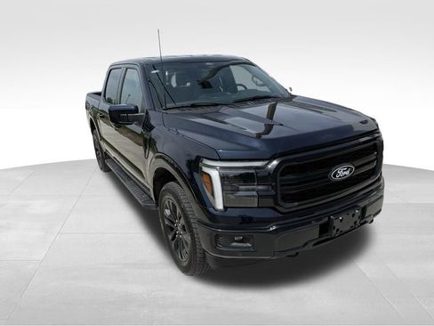 Used 2025 Ford F150 Lariat AWD/4WD image 2