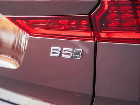 New 2026 Volvo XC60 B5 Ultra w/ Protection Package Premier image 7