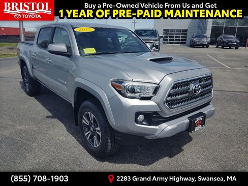 Used 2017 Toyota Tacoma TRD Sport w/ Tow Package (A/T) AWD/4WD image 1